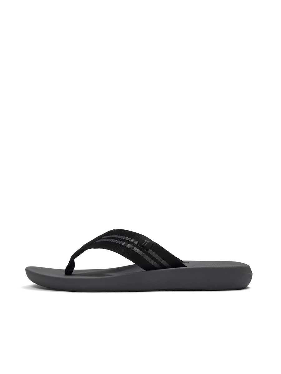 Men iQushion Two-Stripe Webbing Strap Flip Flops