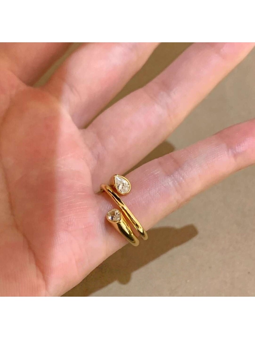 Gold Teardrop Ring