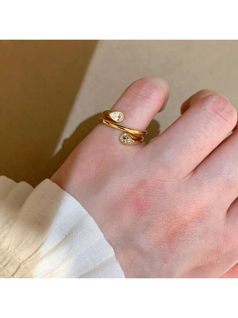 Gold Teardrop Ring