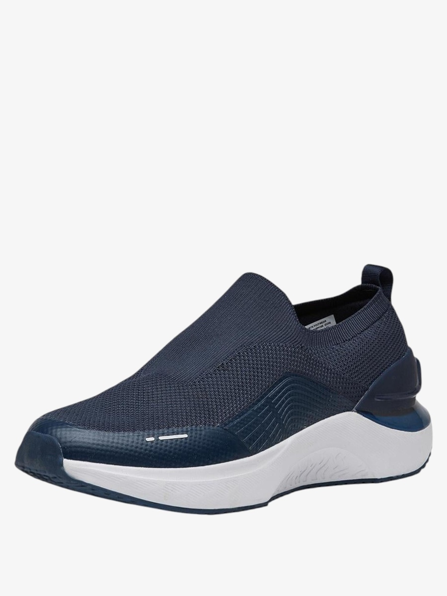Mens Flynn Classic Fit Low Top Walking Shoes