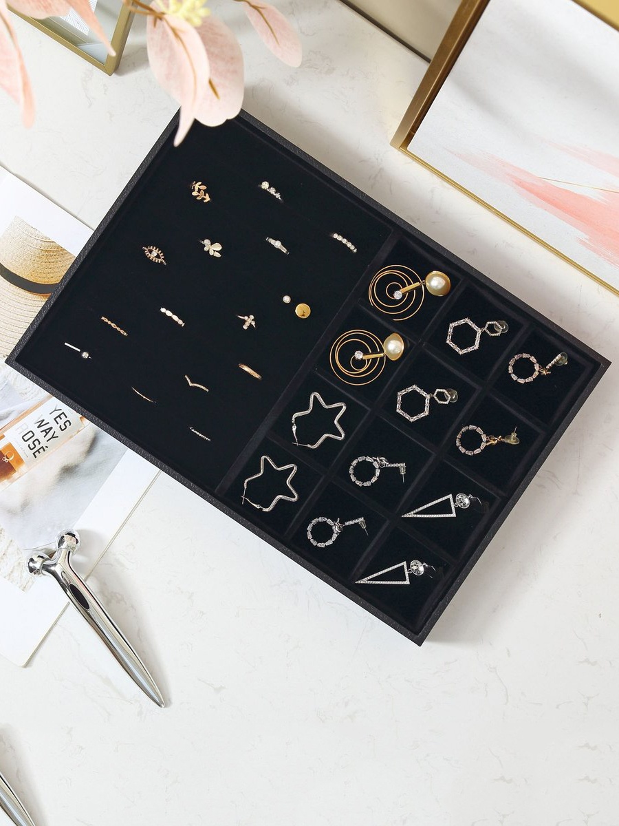 Draco 13-Compartment Jewellery Tray Plus Ring Holder - 35x24x3 cm