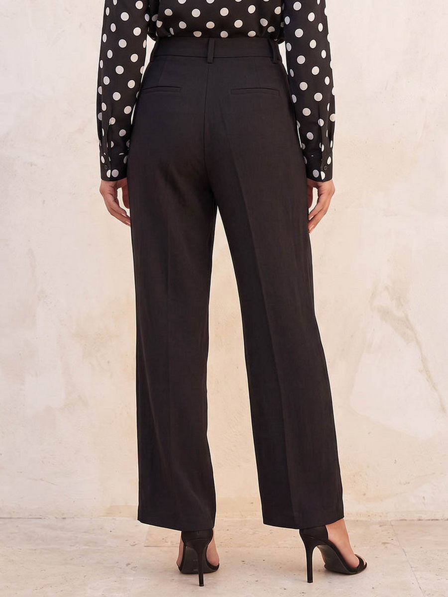 Straight Fit Belt Loop Waist Pleated Trousers