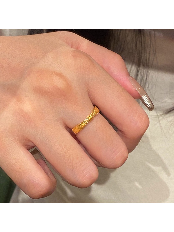 Golden Knot Ring