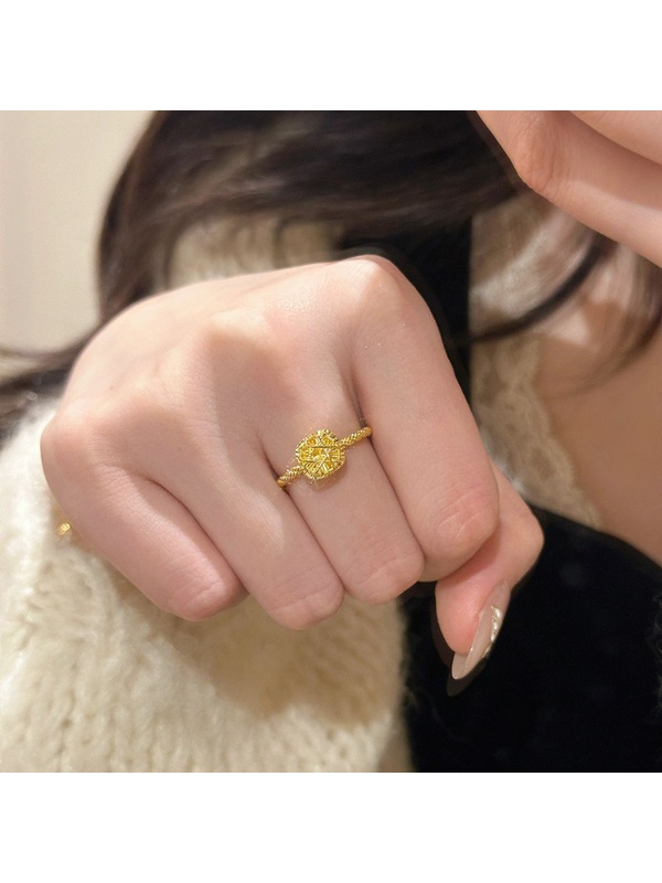 Gold Filigree Ring
