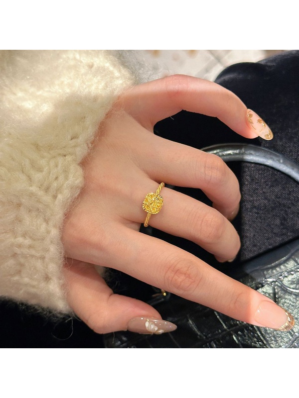 Gold Filigree Ring