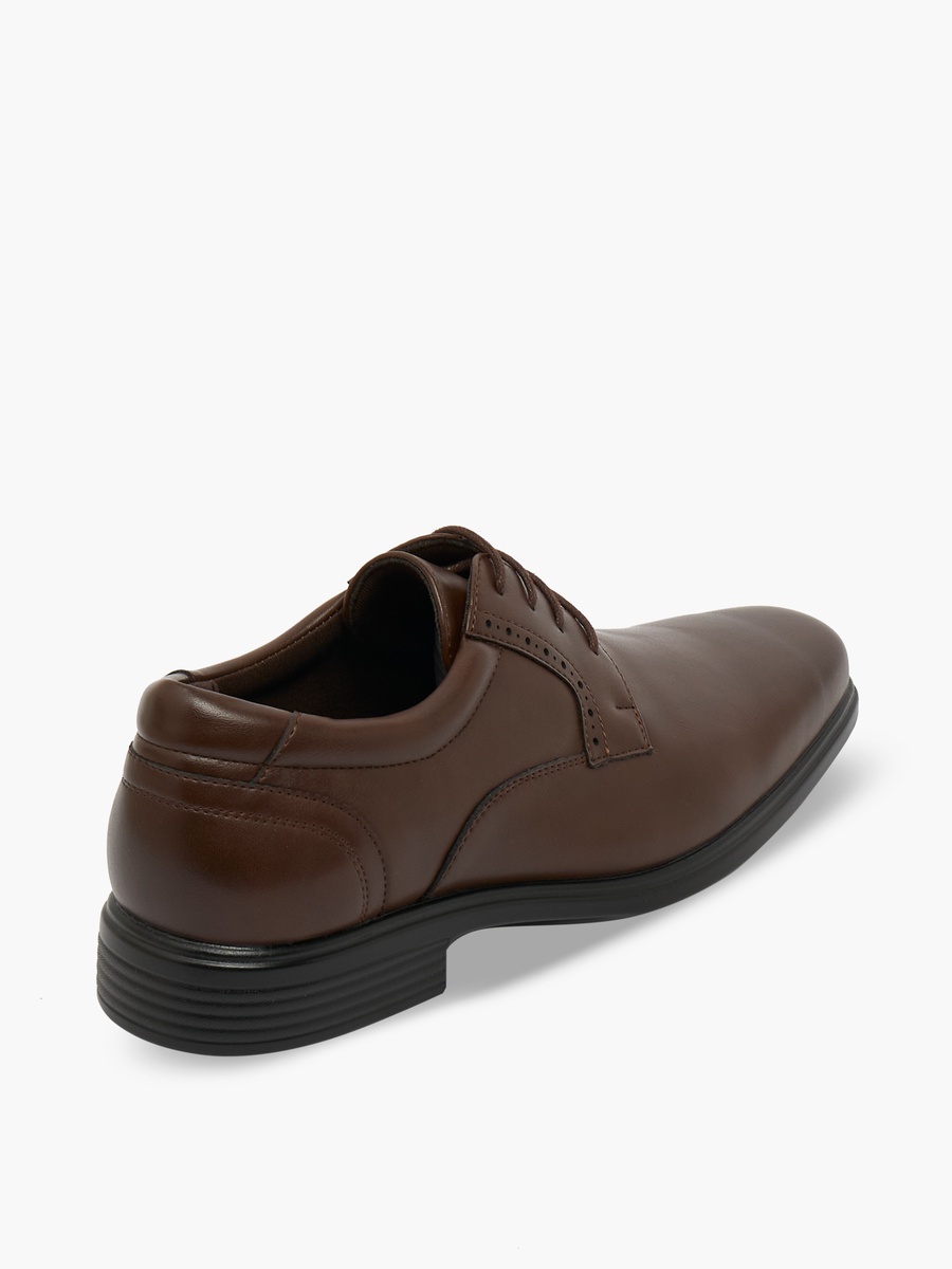 Men Lace-Up Derby Shoes