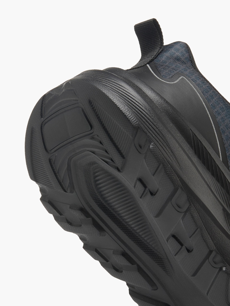 Men Logo Print Lace-Up Sports Shoes