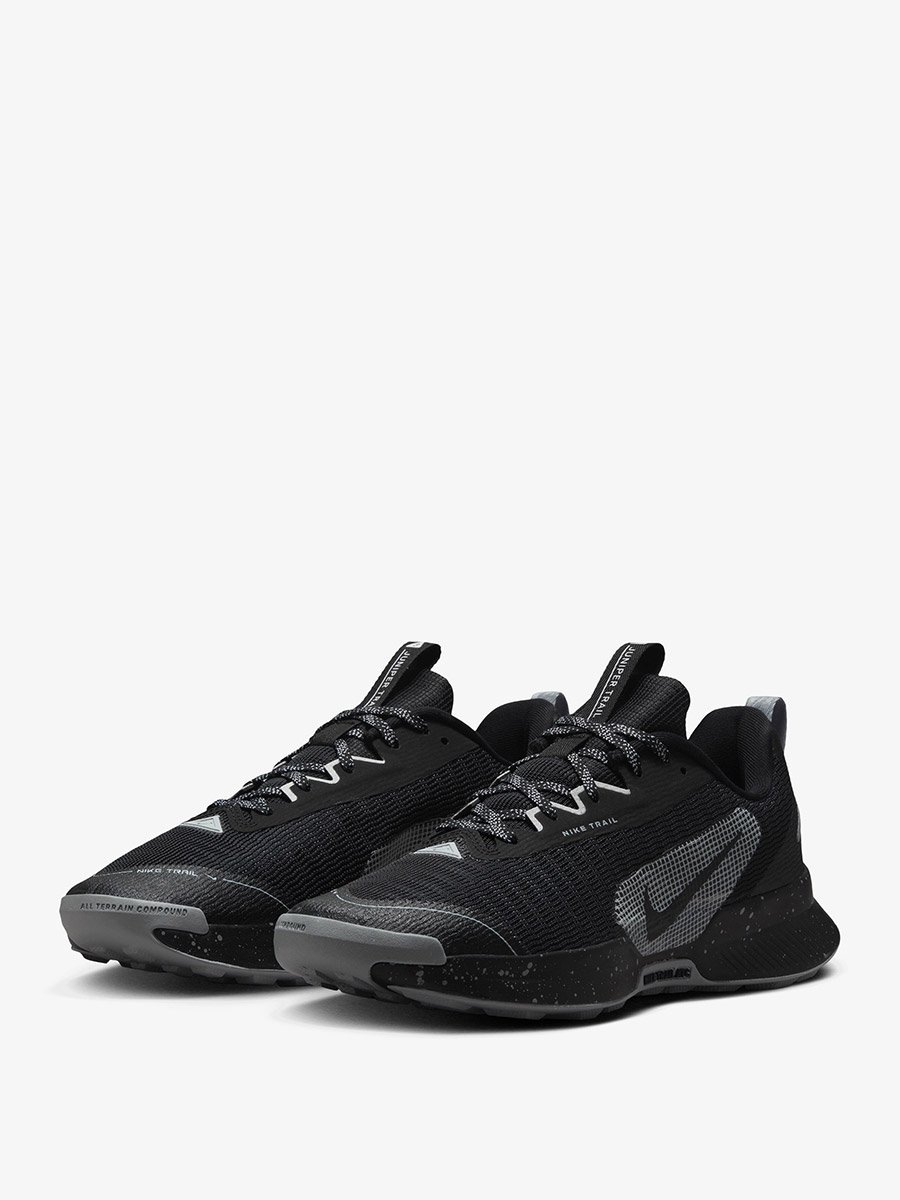 Black Juniper Trail 3 Sneakers