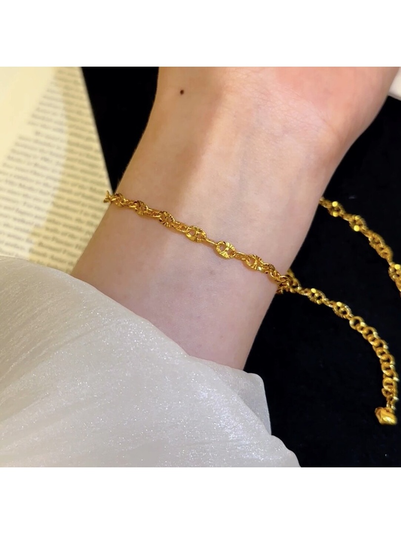 Pig Nose Chain Bracelet