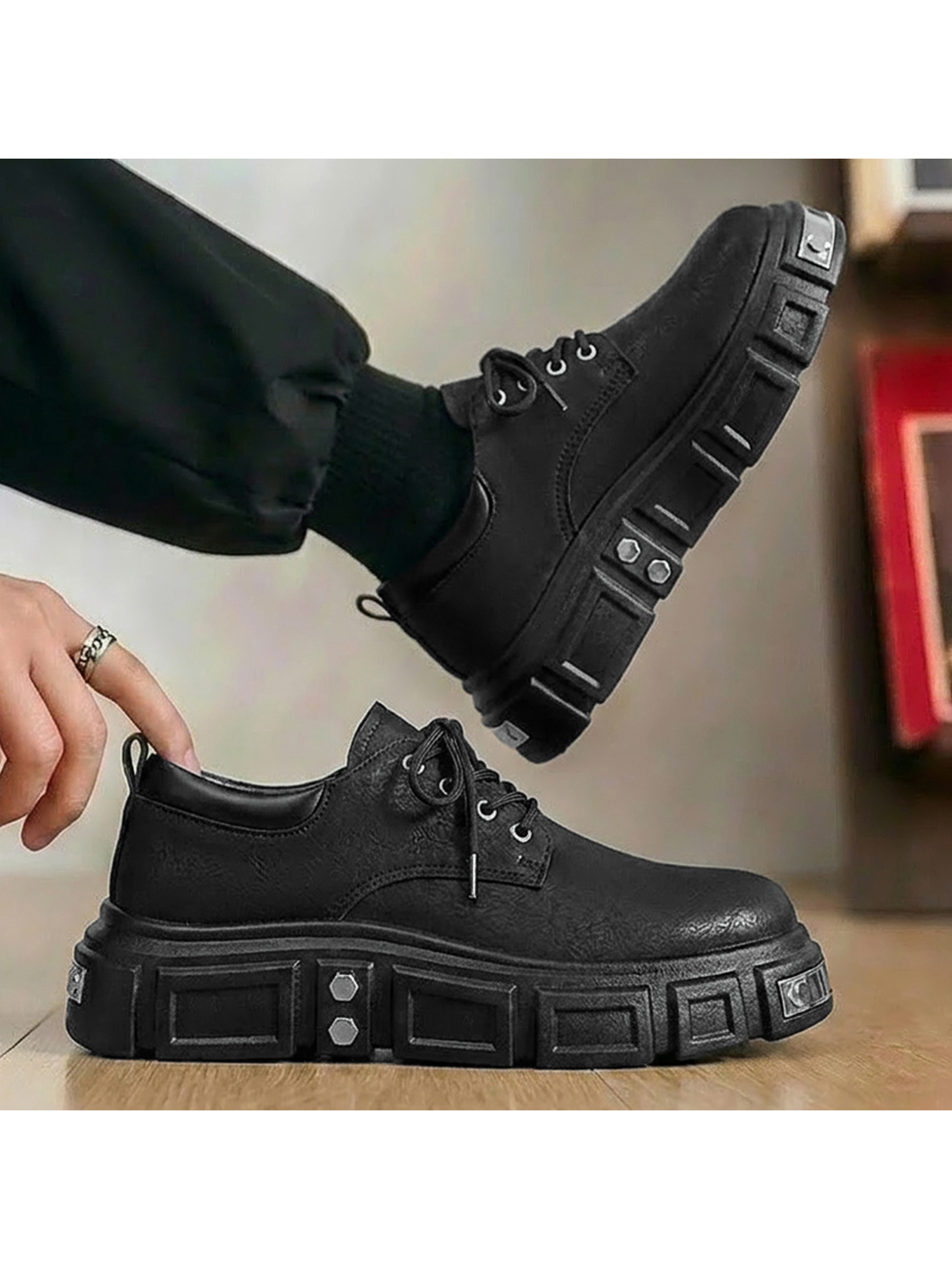 Black Casual Lace-Up Shoes