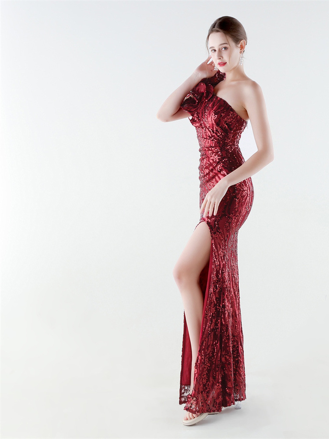 Red One-Shoulder Sequin Fishtail Evening Dress with High Slit