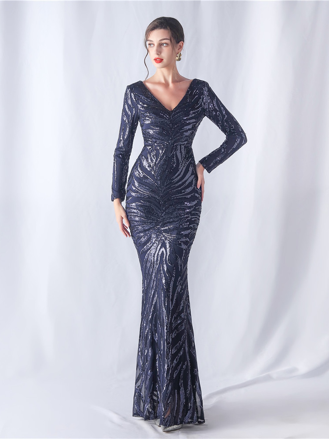 Navy Blue Sequin V-Neck Long Sleeve Mermaid Evening Gown