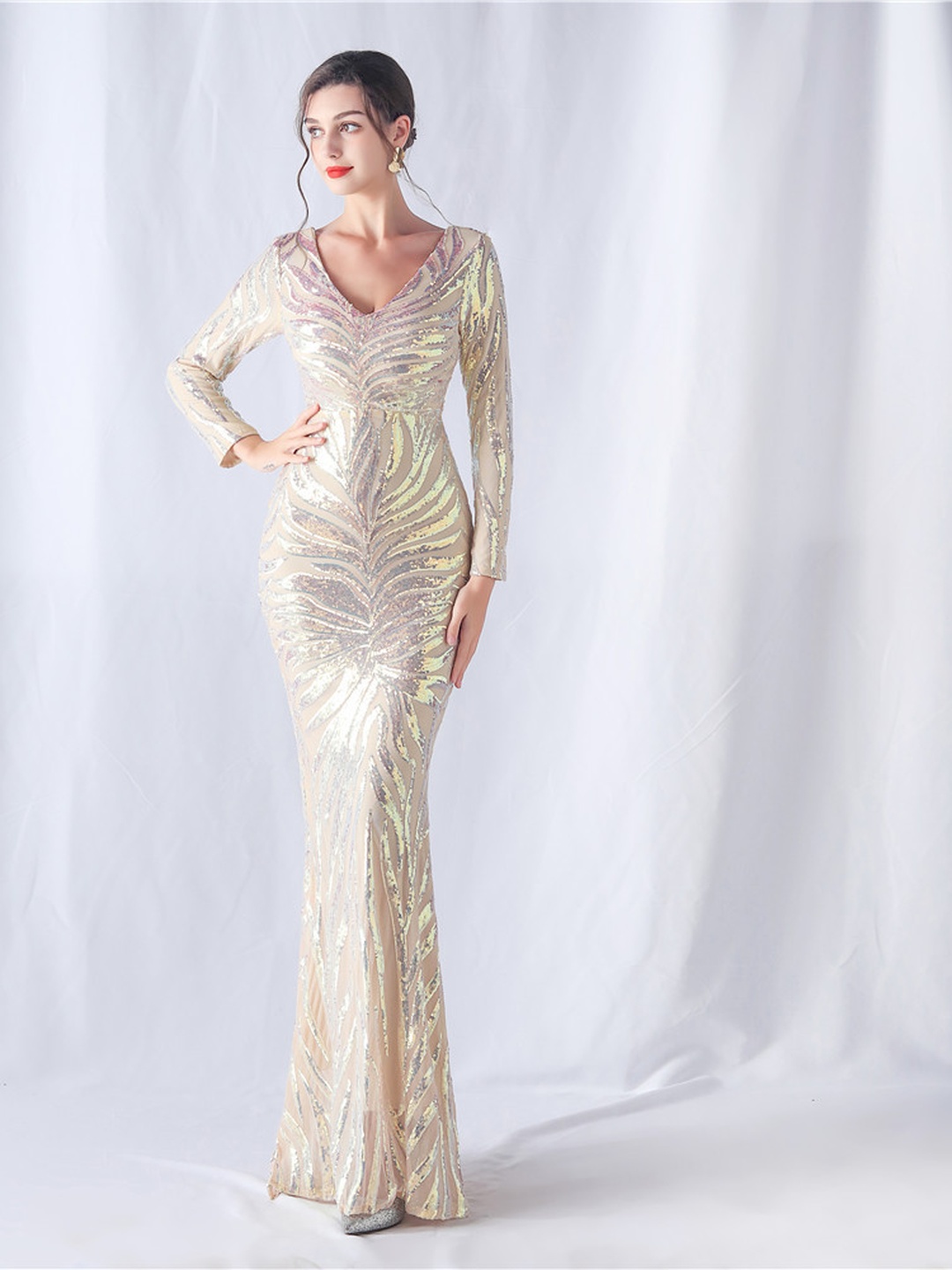 Champagne Sequin V-Neck Long Sleeve Mermaid Evening Gown