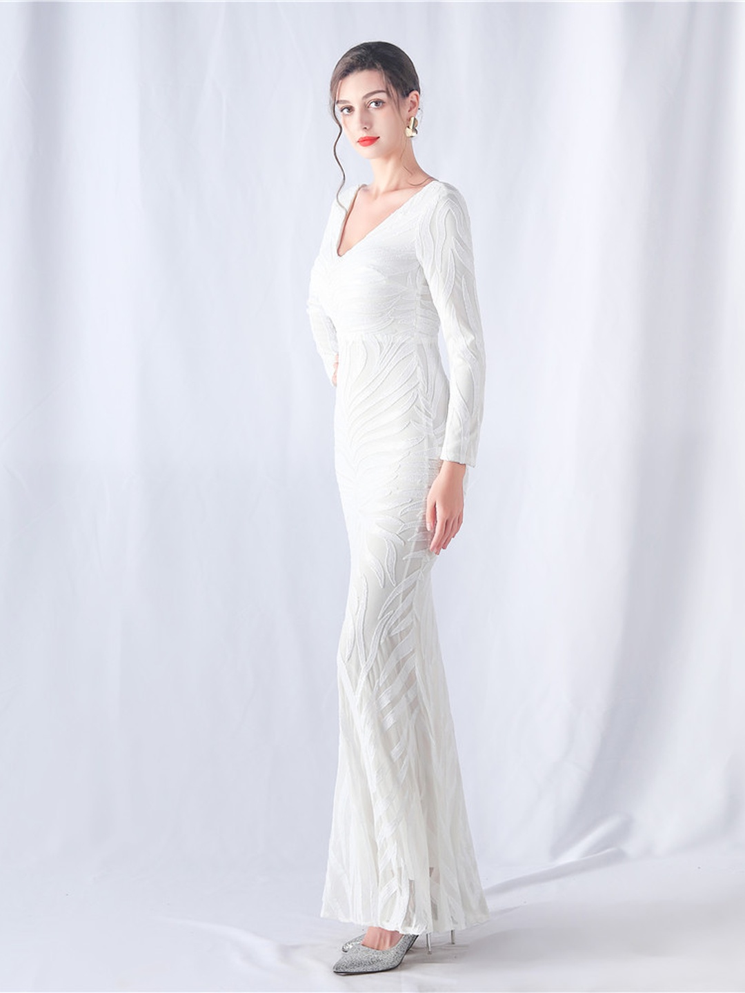 White Long Sleeve V-Neck Sequined Mermaid Evening Gown