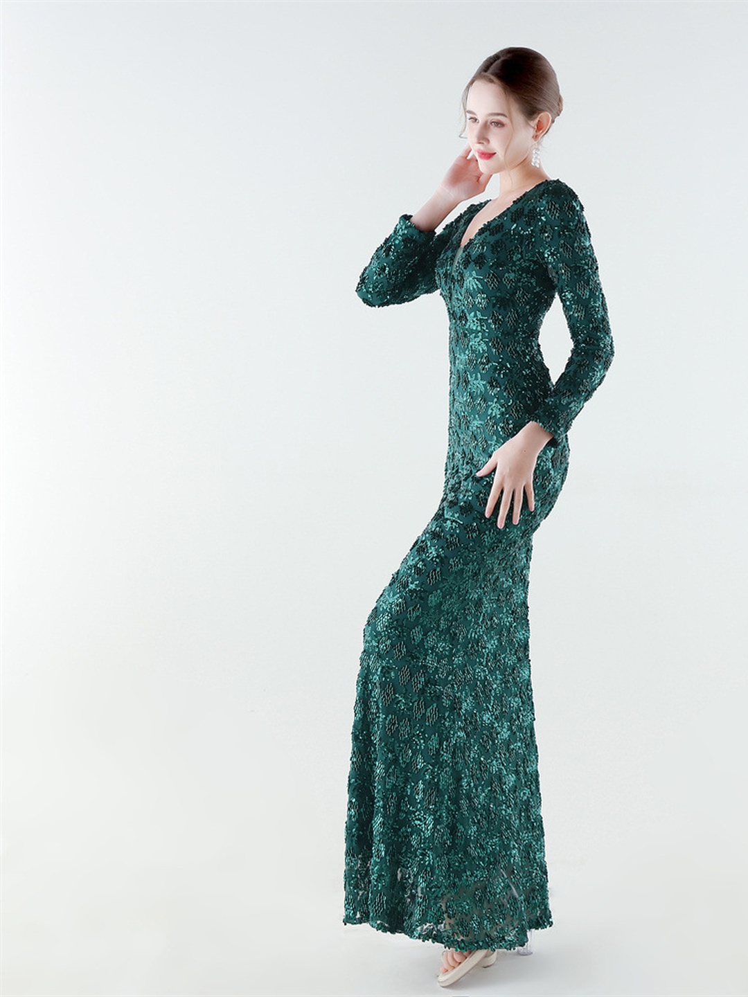 Emerald Green Beaded V-Neck Long Sleeve Evening Gown