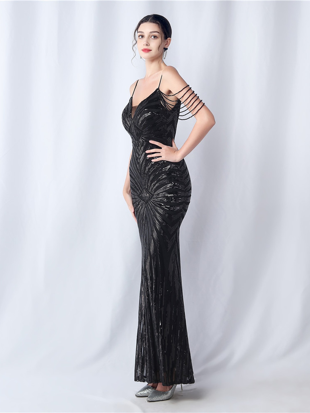 Black Sequin Beaded Spaghetti Strap Mermaid Evening Dress