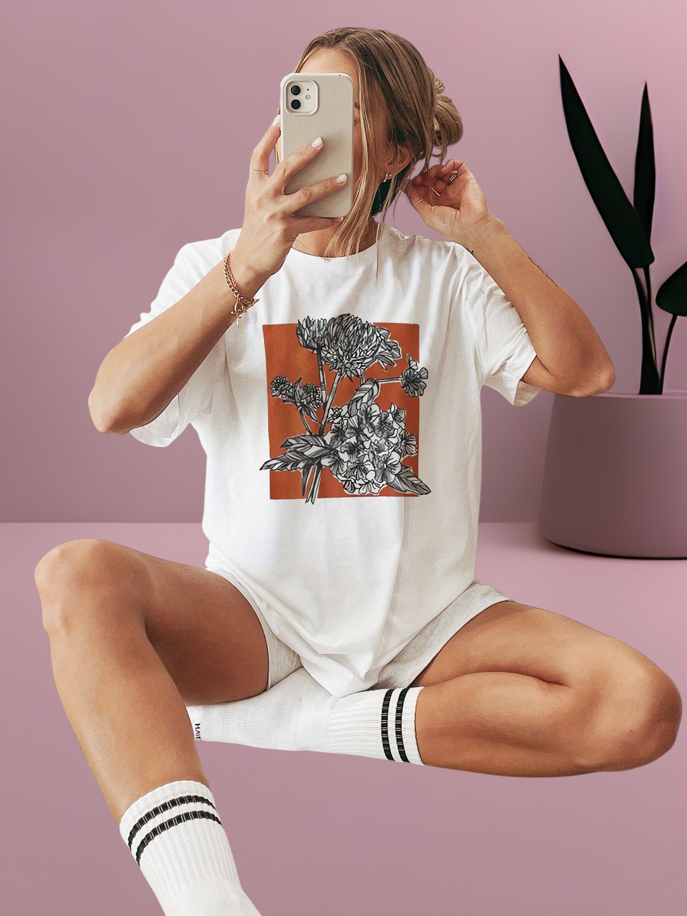 White Printed Round Neck Short Sleeve T-Shirt