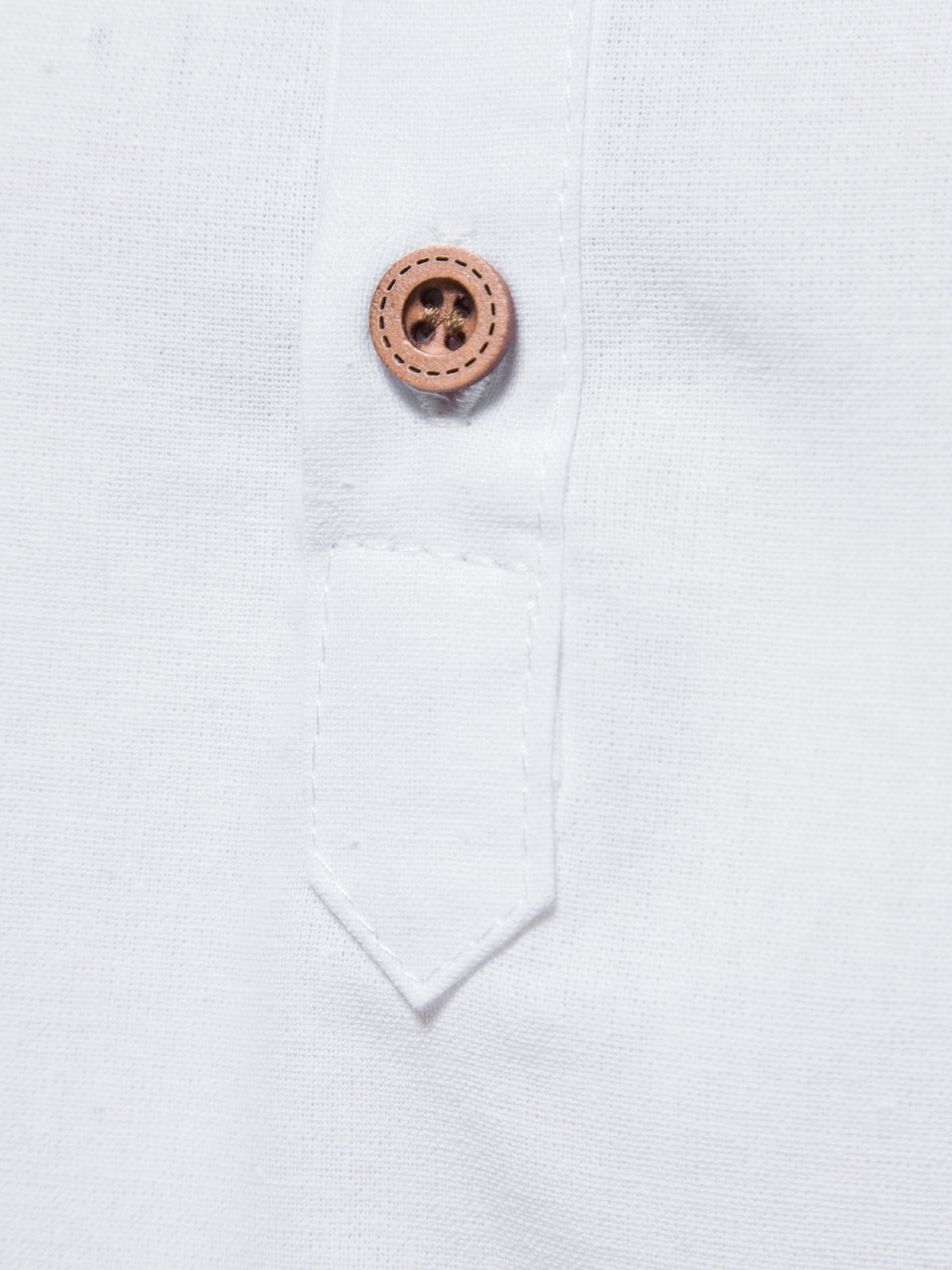 Men White Plain Short Sleeve Mandarin Collar Shirt