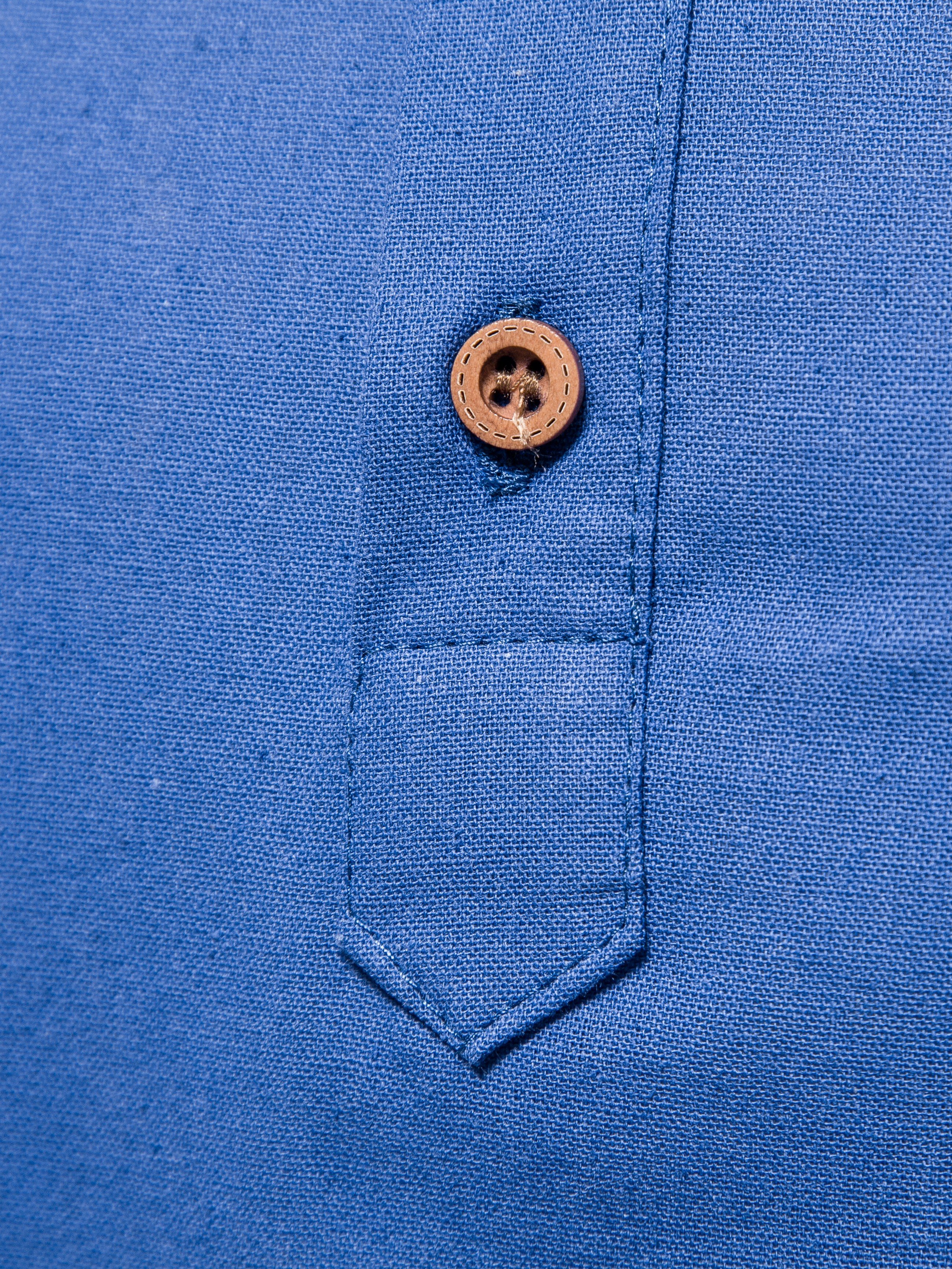 Men Blue Plain Short Sleeve Shirt with Spread Collar