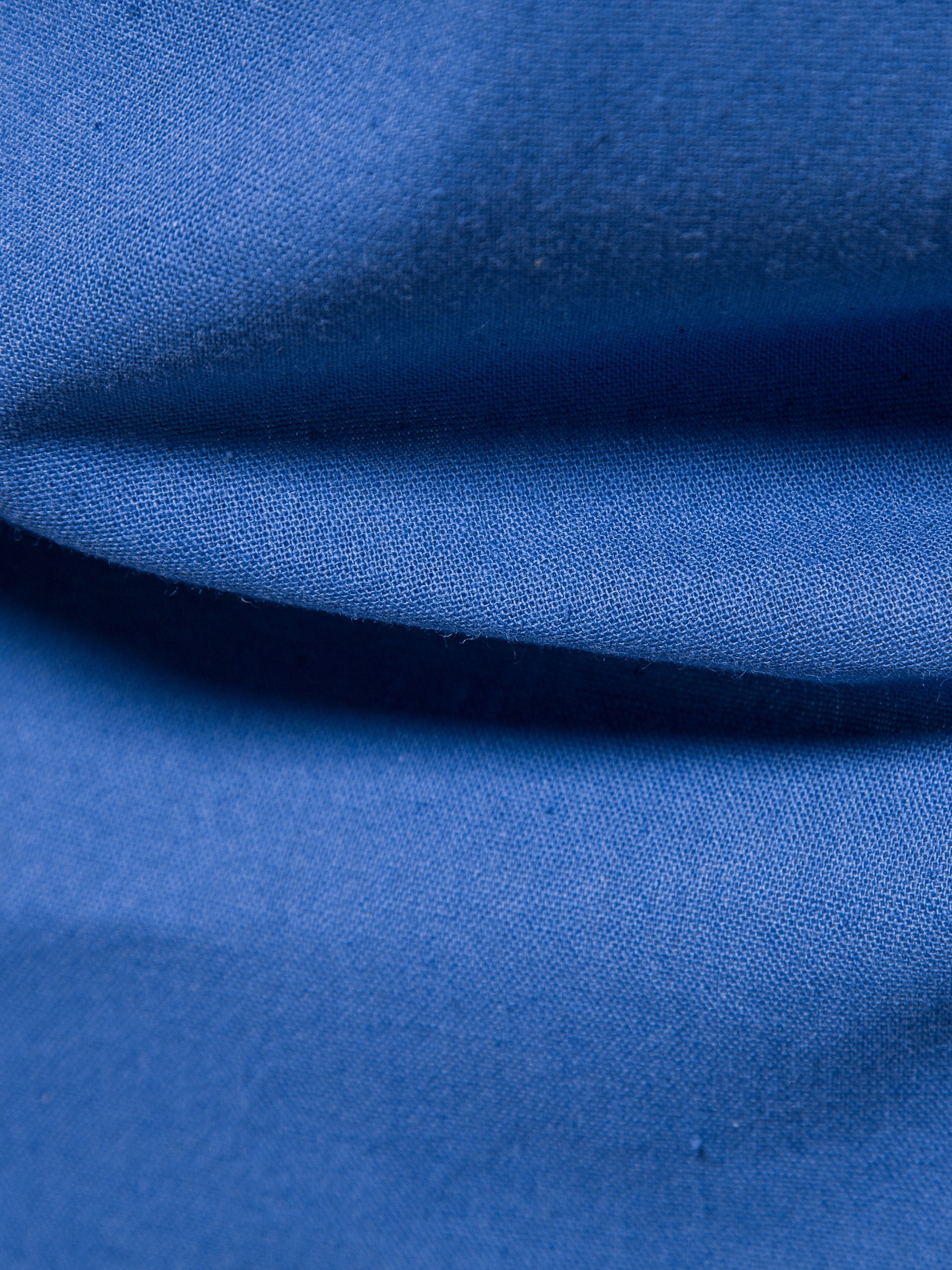 Men Blue Plain Short Sleeve Shirt with Spread Collar