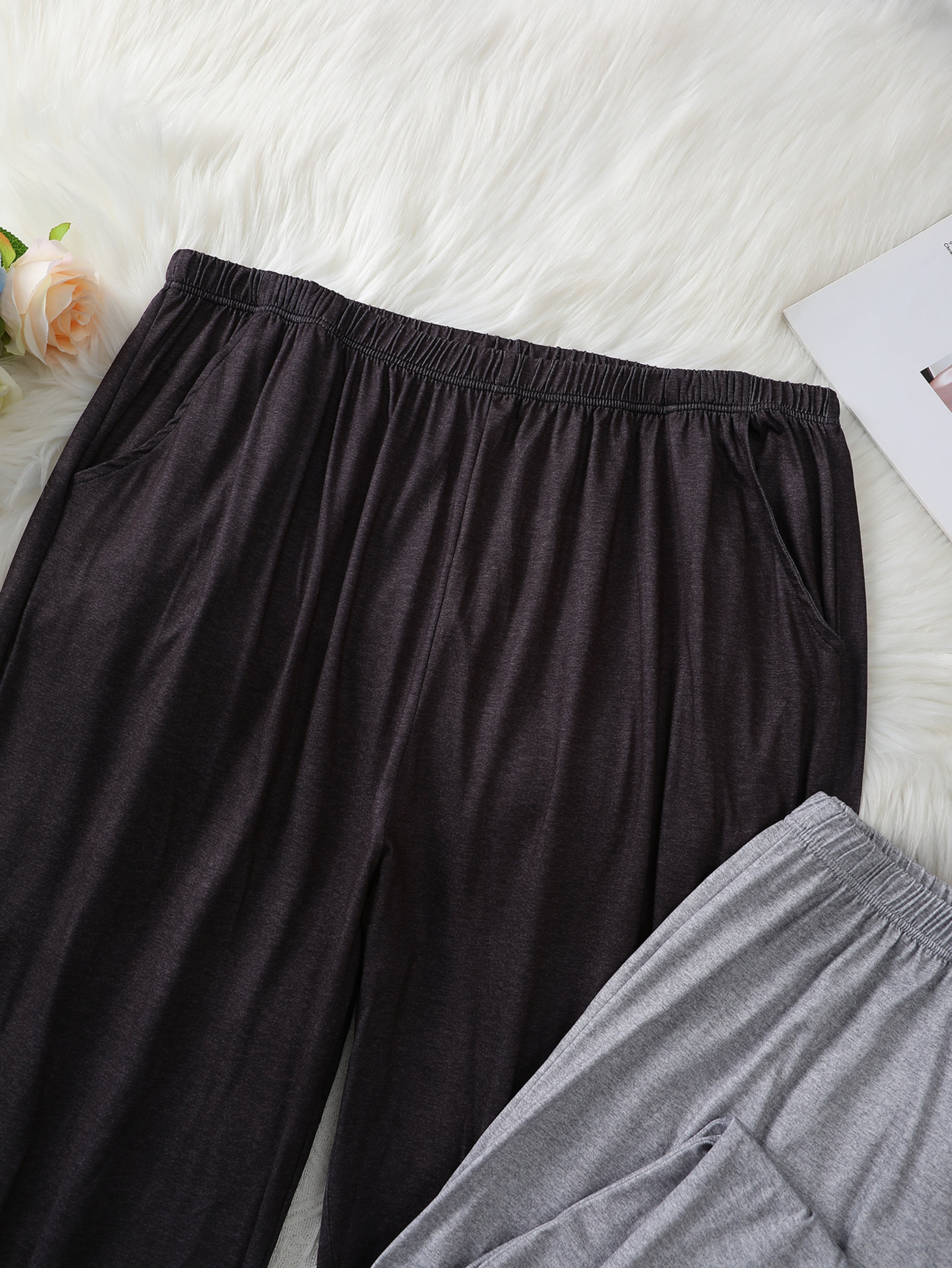 Men Relaxed Fit Solid Pyjama Pants 2-Pack