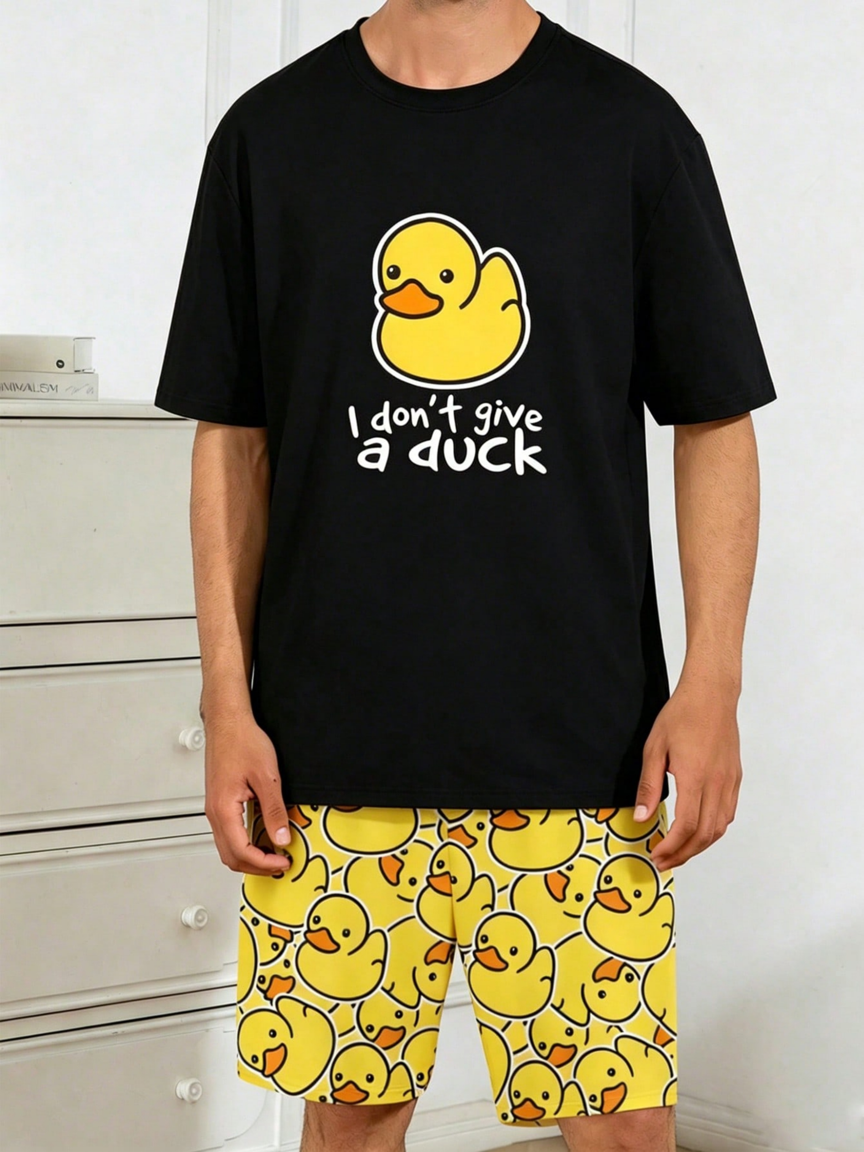 Men Printed Duck Pyjama Set
