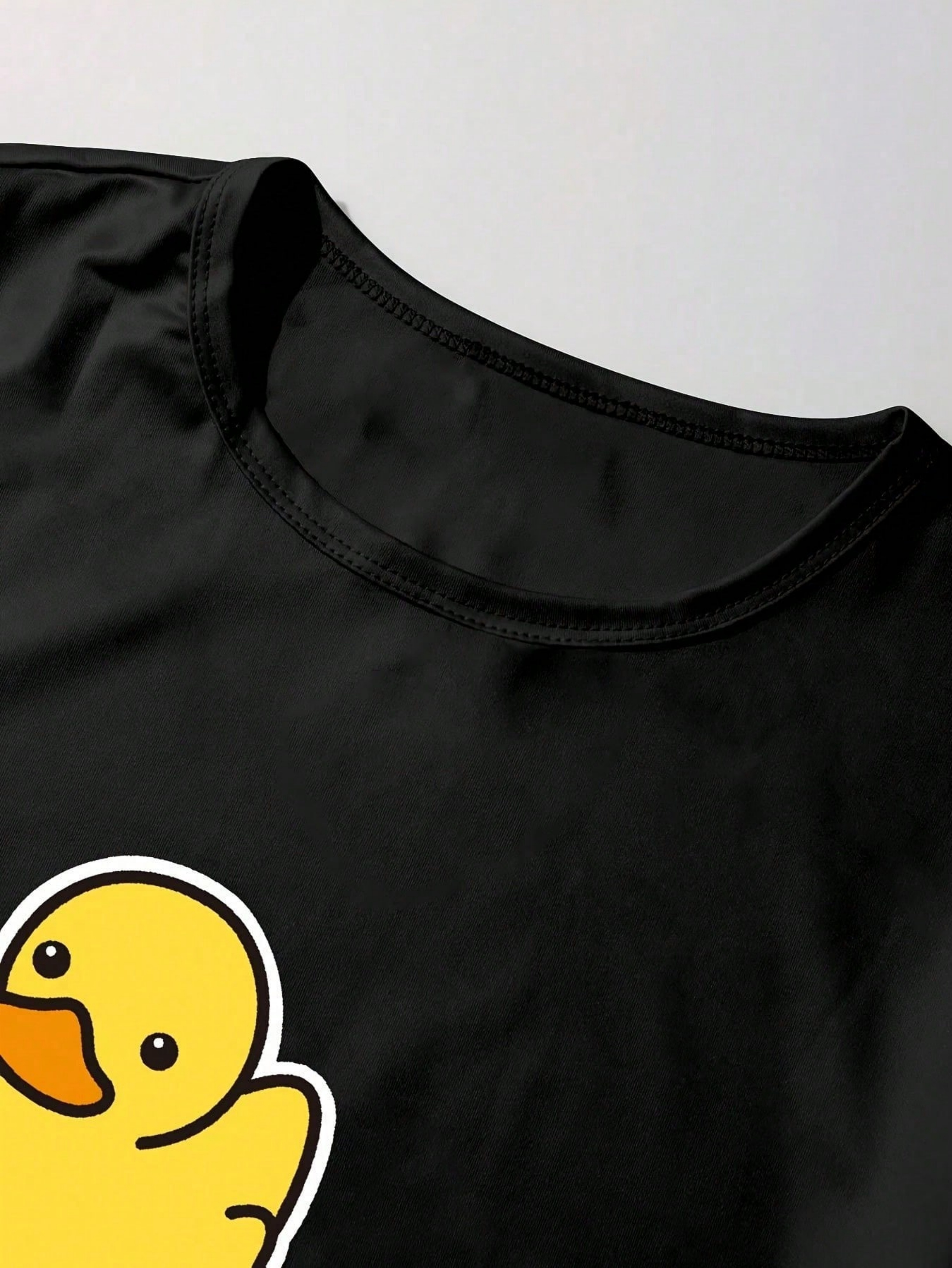 Men Duck Print Black T-Shirt and Pyjama Set