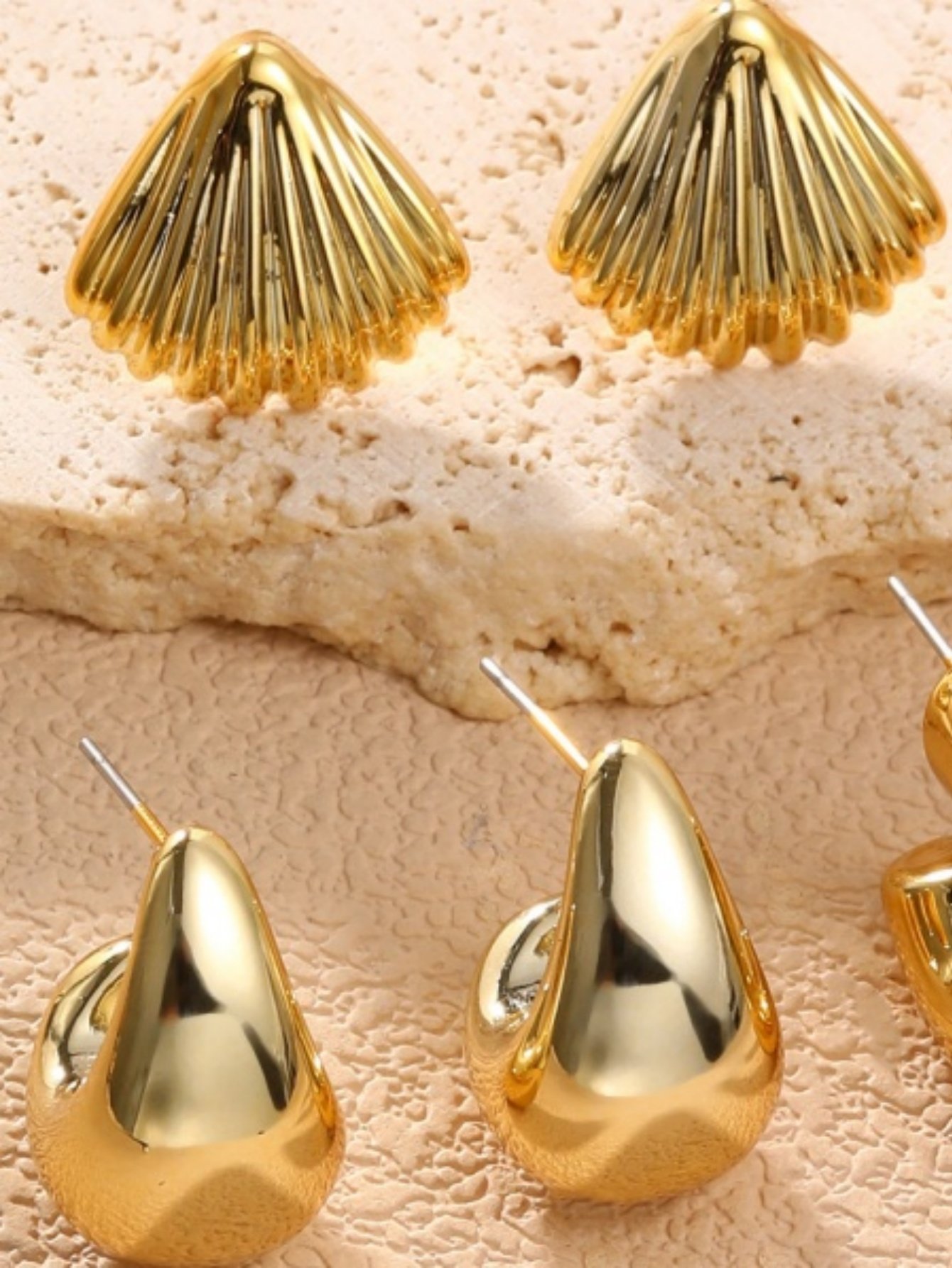 Golden Scallop Shell Stud Earrings
