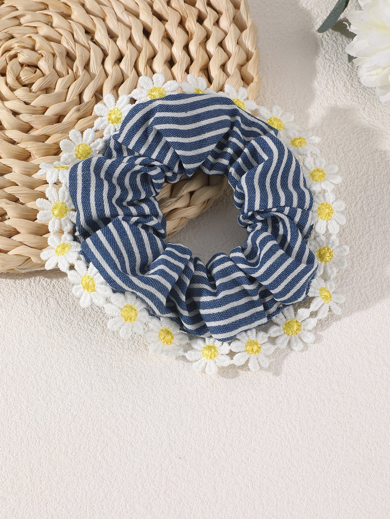 Daisy Trim Striped Scrunchie Hair Tie