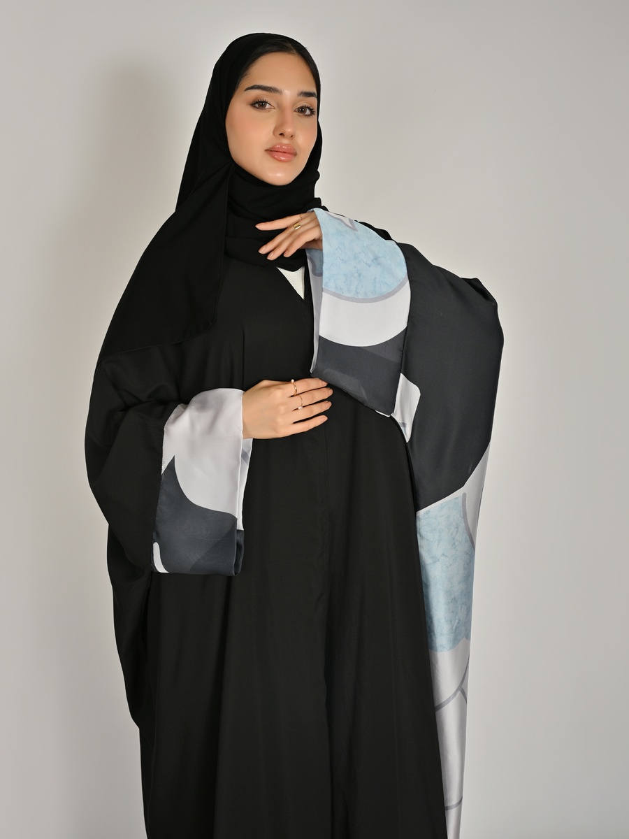 Black Color Block Print Abaya with Batwing Sleeve