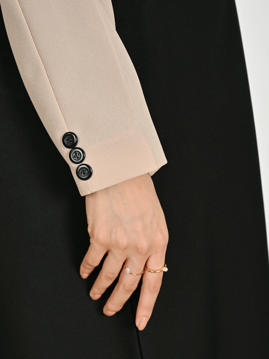 Color Block Blazer with Lace Detail