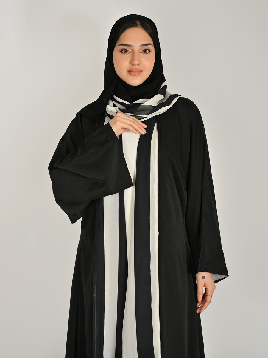 Reversible Flared Abaya with Wide Sleeves