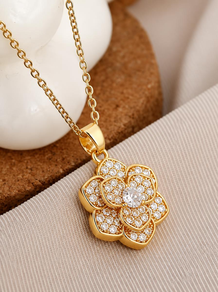 Embellished Flower Pendant Necklace