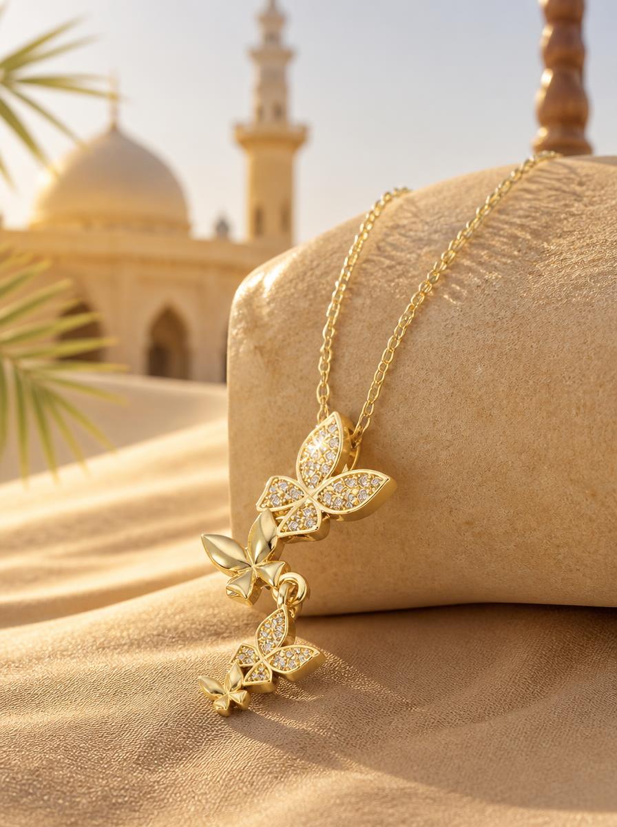 Embellished Leaf Pendant Necklace