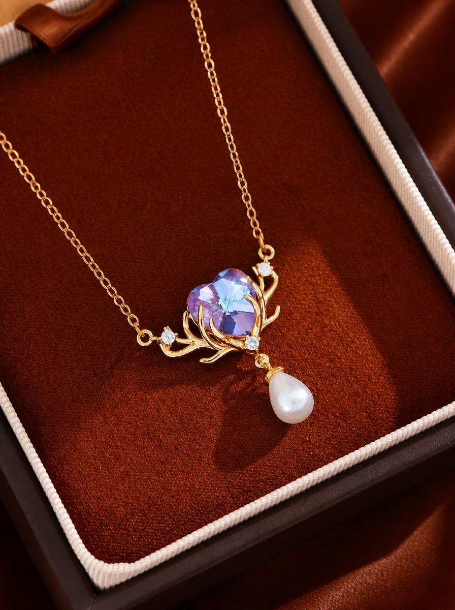 Golden Deer Antler Heart Pearl Necklace