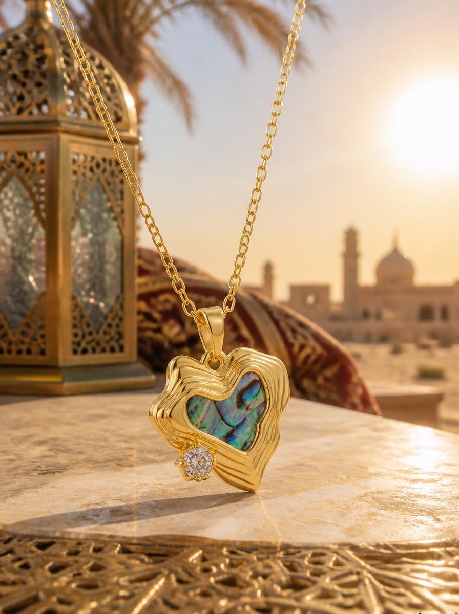 Wavy Heart Abalone Shell Necklace