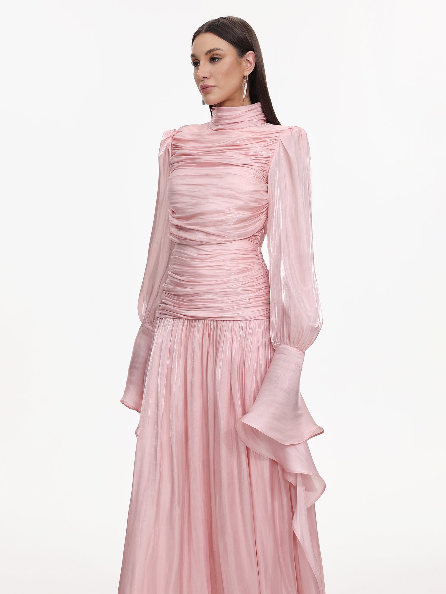 Viky Resort Waist-Defining Long Sleeve Ruched Maxi Dress