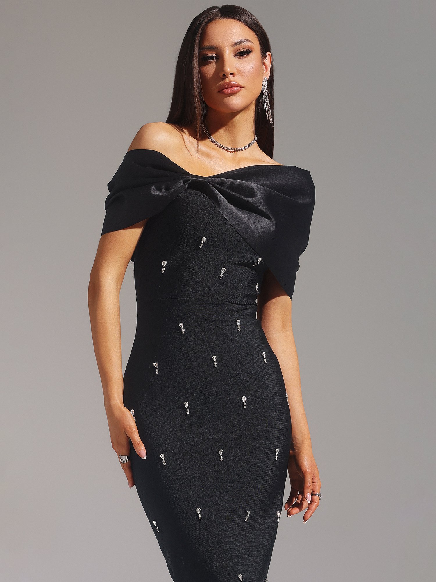 Palez Sleeveless One Shoulder Diamond Bow Bandage Maxi Dress
