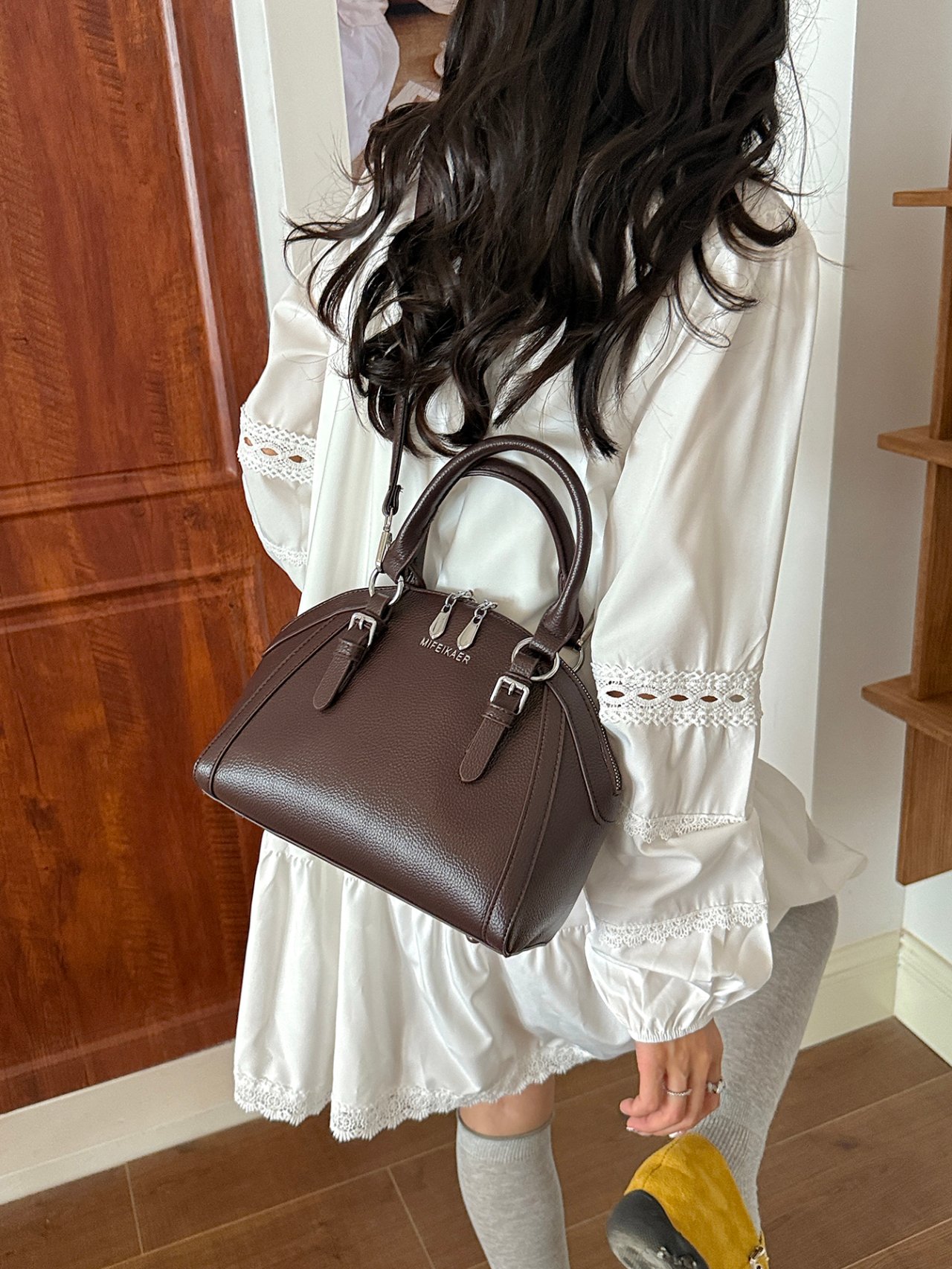 Coffee Brown Handbag: Versatile Crossbody and Top Handle Style