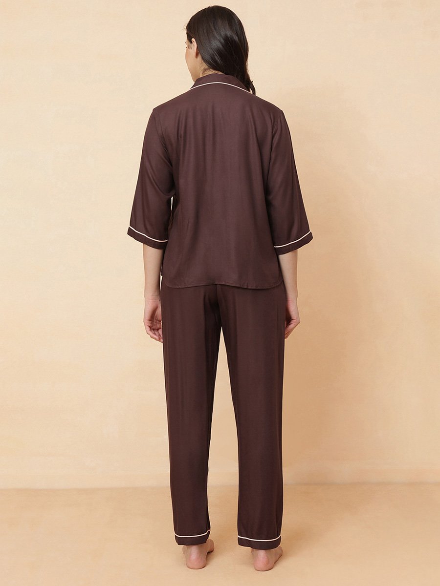 Brown Solid Knitted Pyjama Set With 3/4 Sleeves