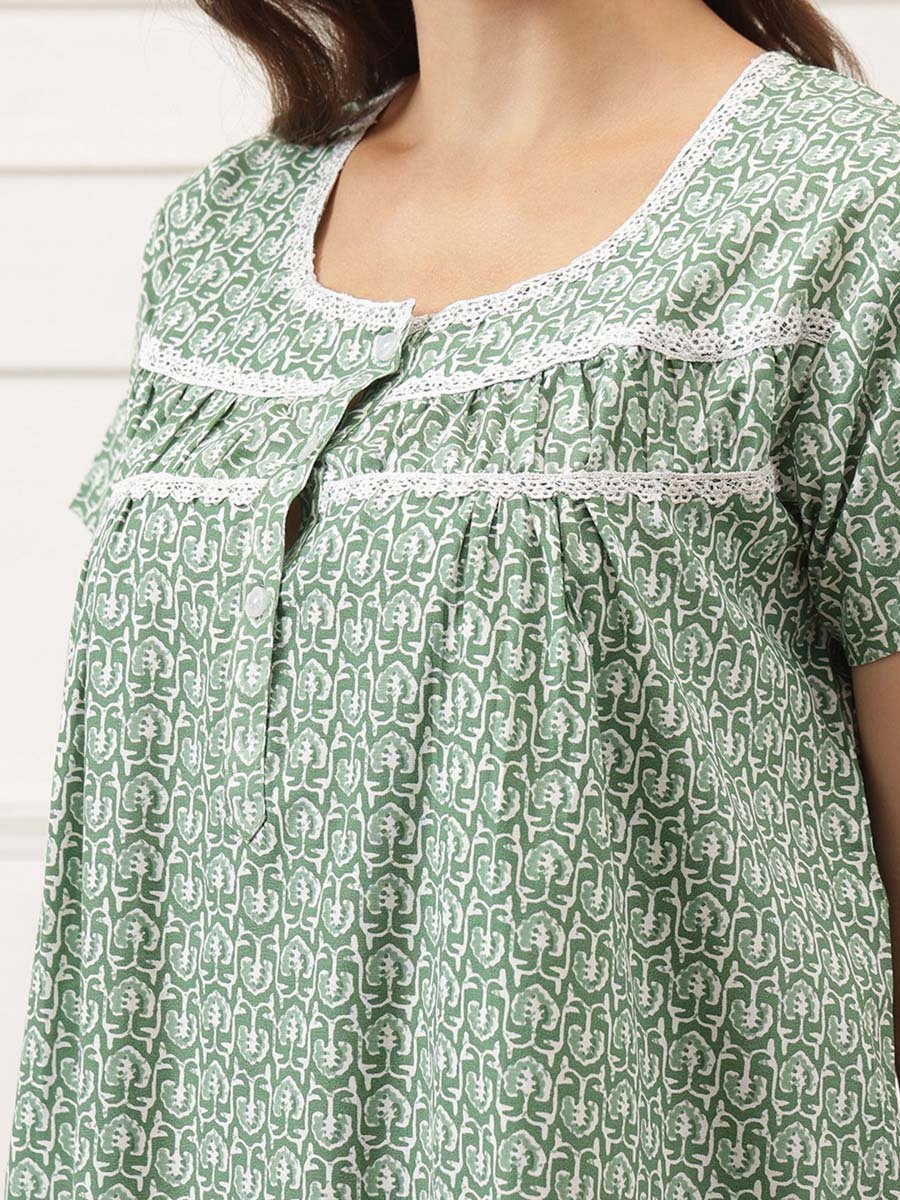 Emerald Green Comfort Nightdress with Lace Detail