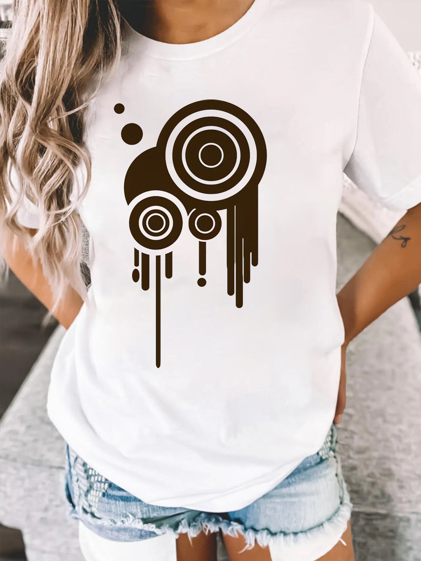White Oversized Graphic Print Round Neck T-Shirt 
