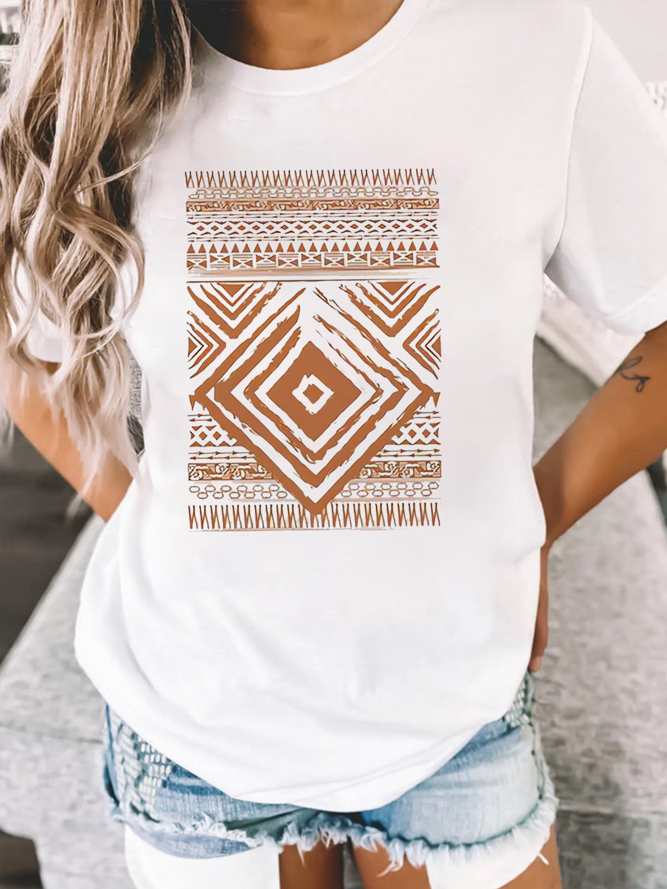 White Oversized Graphic Print Round Neck T-Shirt