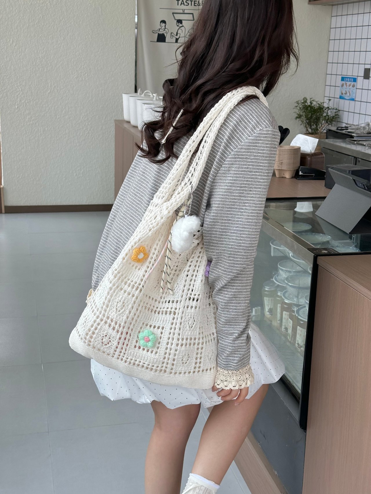 Off-White Crochet Shoulder Bag with Floral Accents