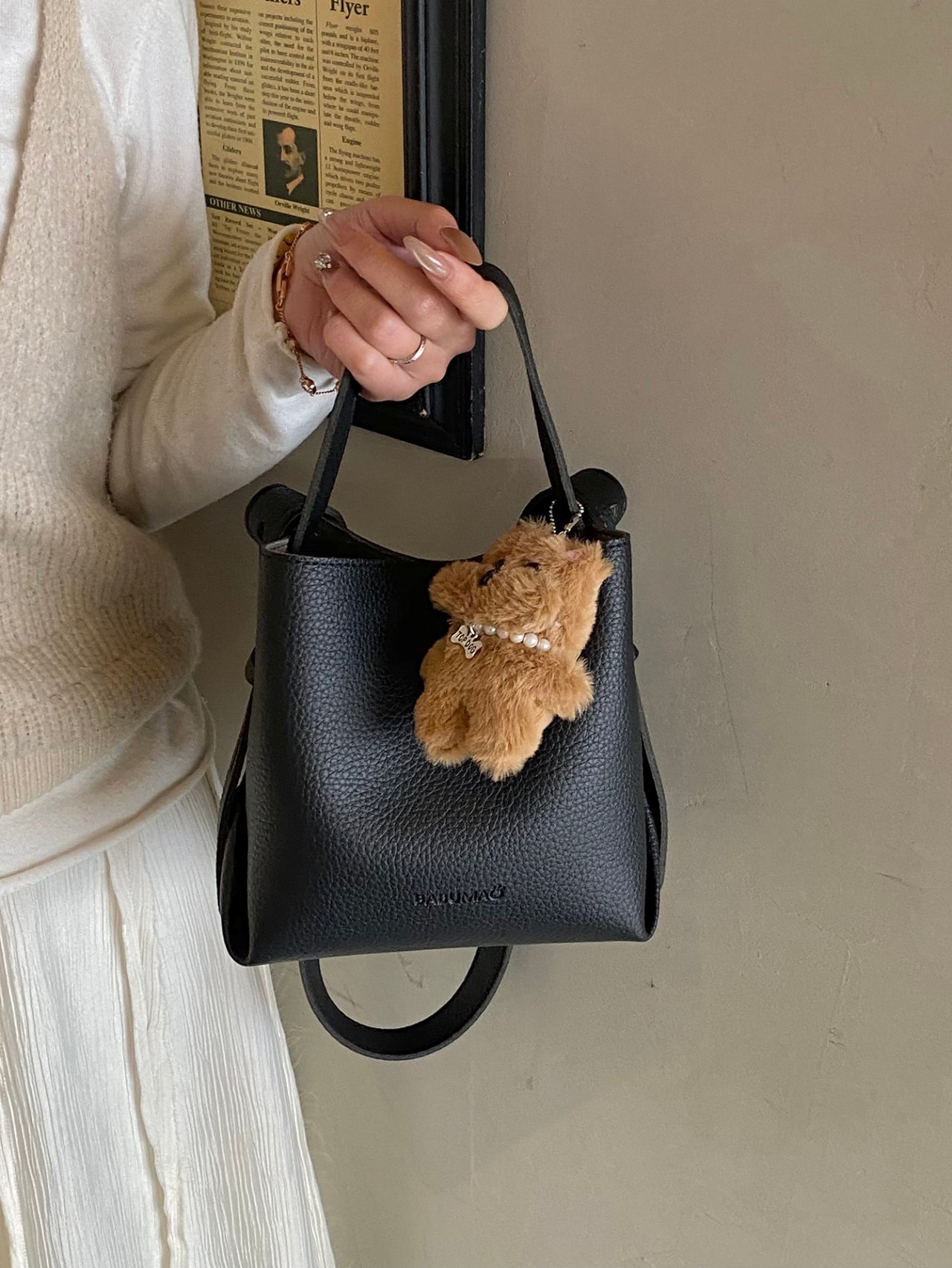 Black Pebble-Grain Crossbody Bag with Charm 