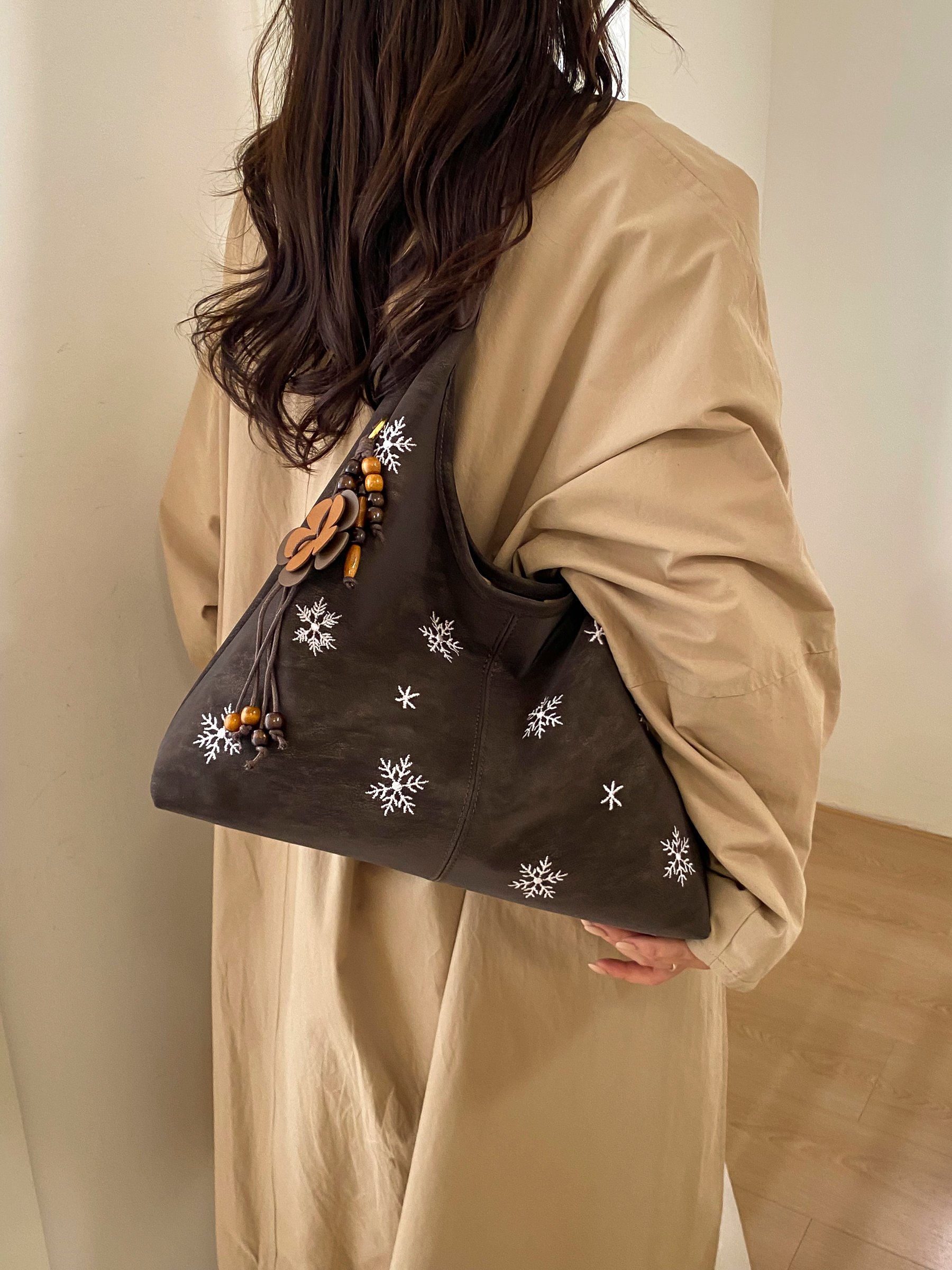 Coffee Brown Snowflake Embroidered Shoulder Bag