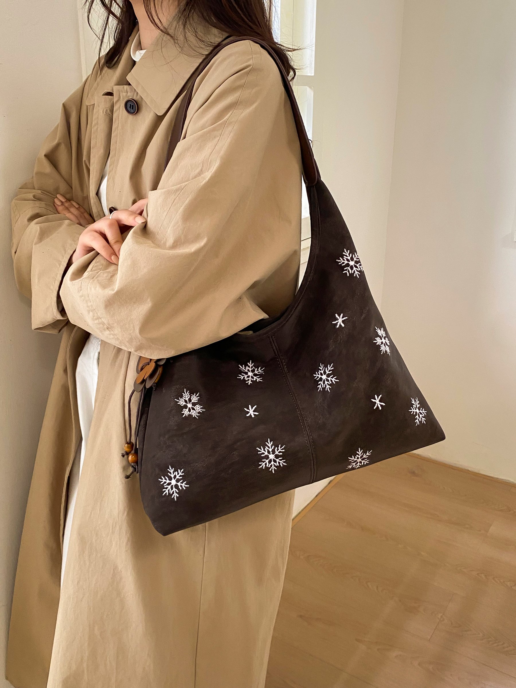 Coffee Brown Snowflake Embroidered Shoulder Bag