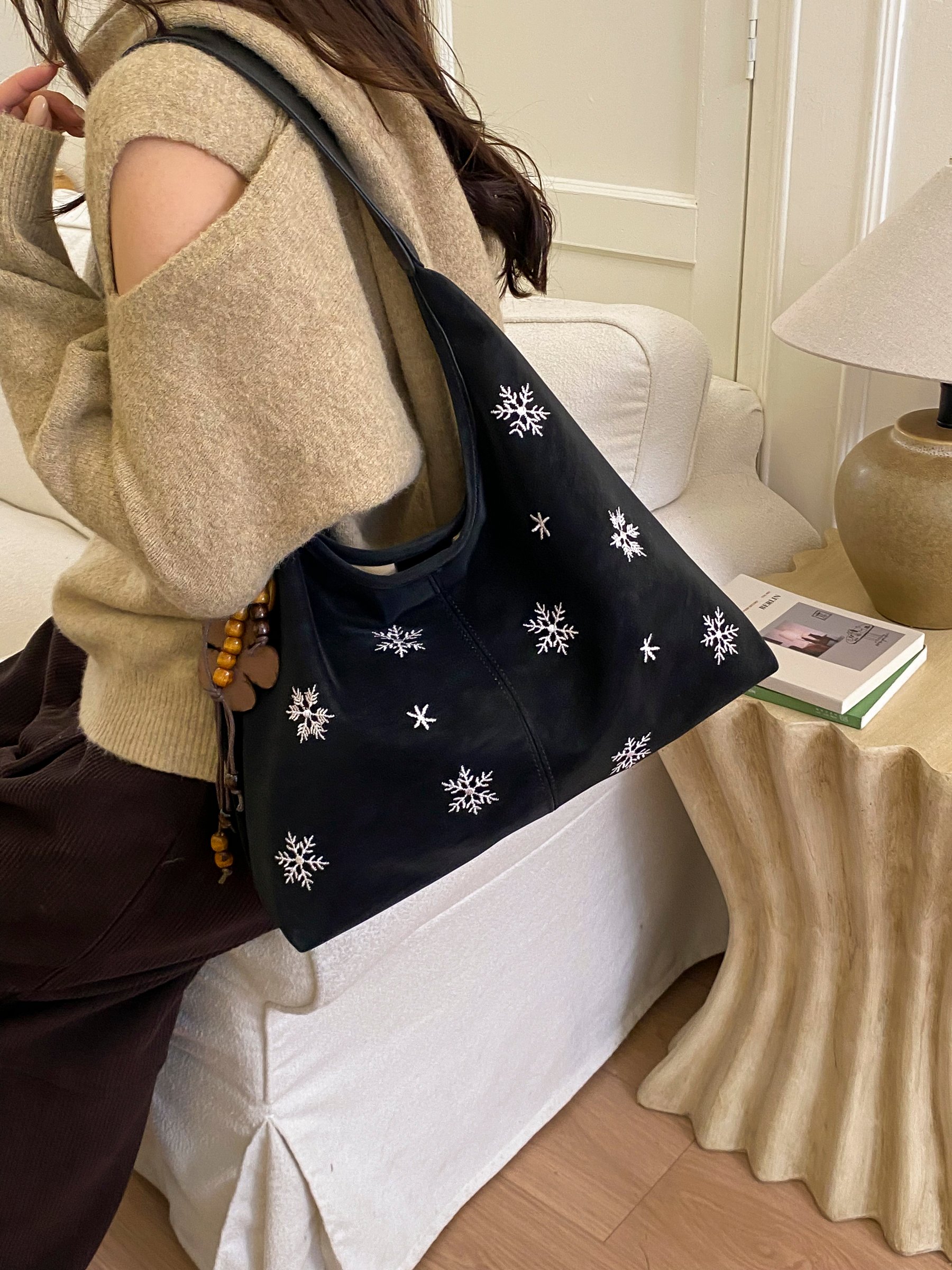 Black Snowflake Embroidered Shoulder Bag