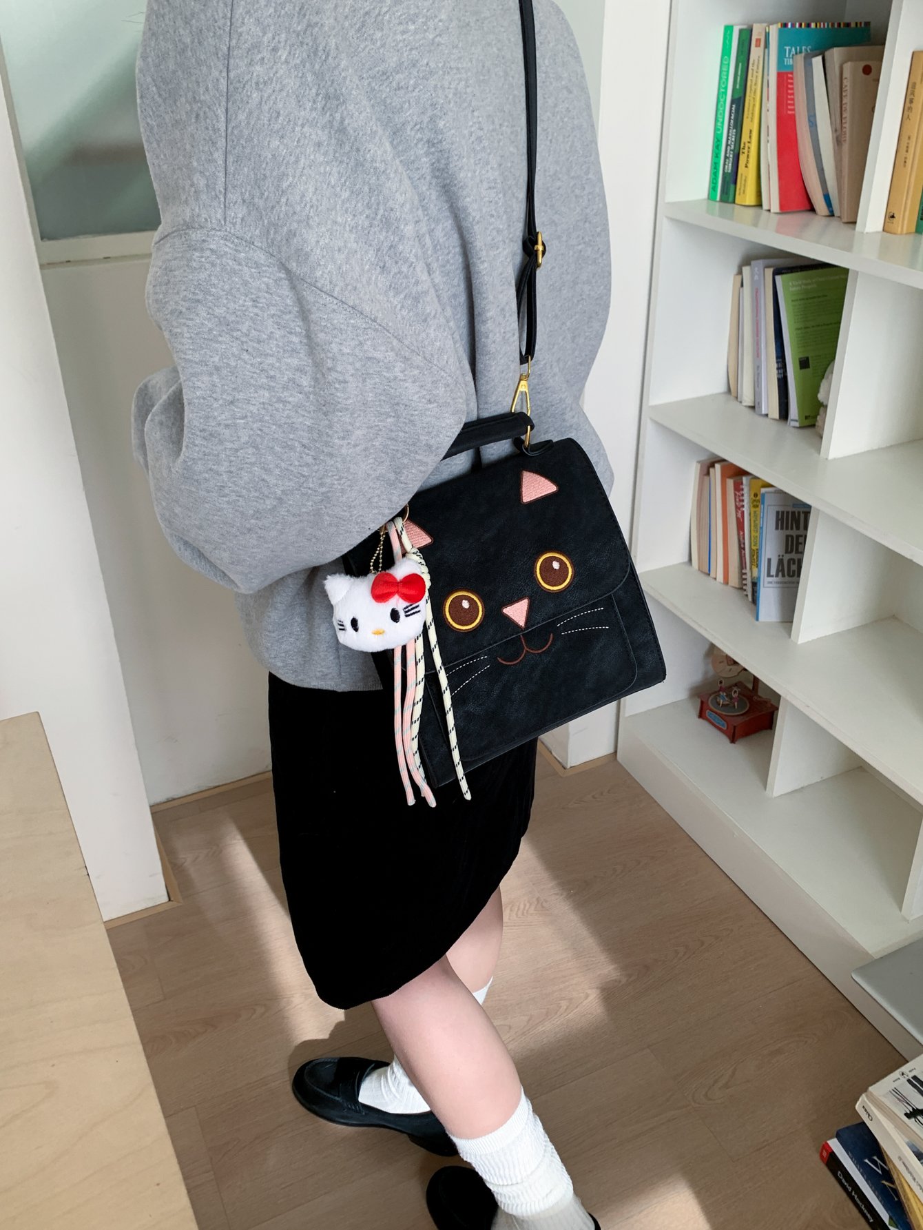 Black Cat Design Shoulder Bag with Charm