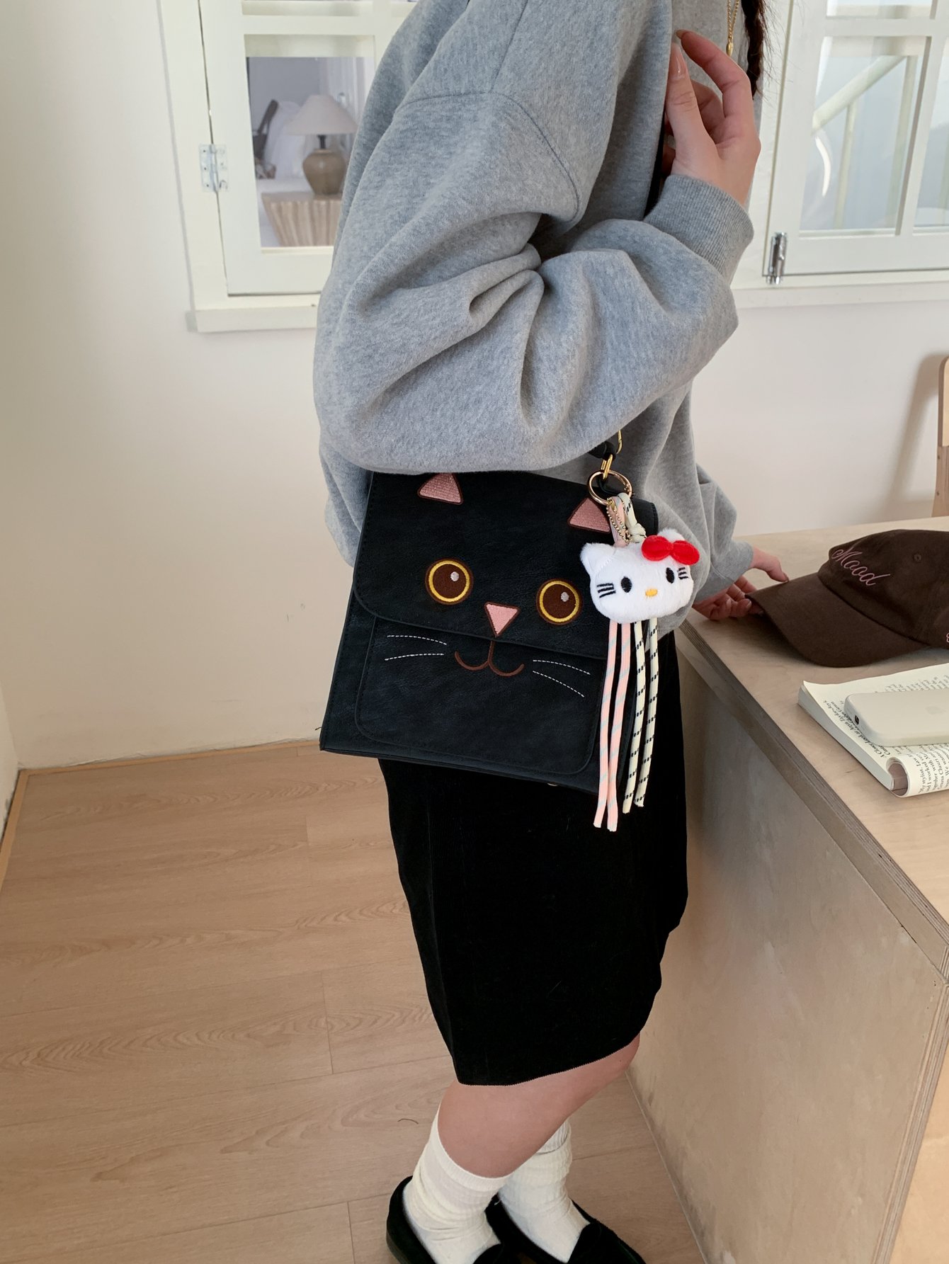 Black Cat Design Shoulder Bag with Charm